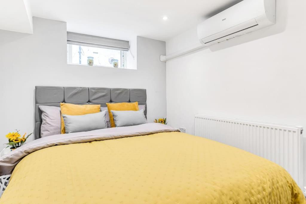 Luxstay Holland Park Apartment With Ac London Bagian luar foto