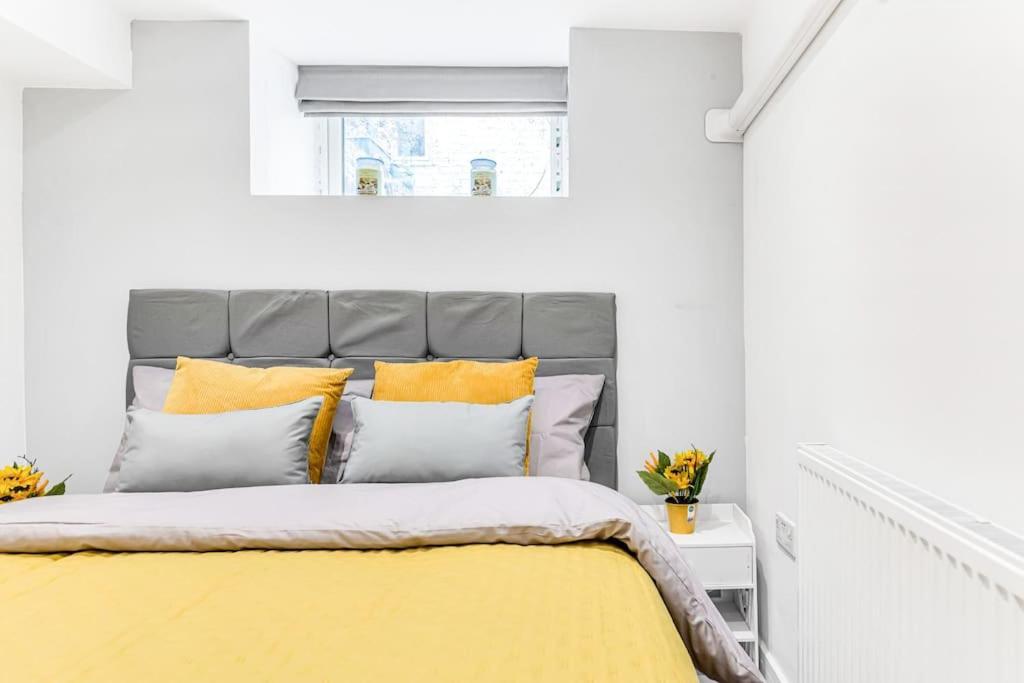 Luxstay Holland Park Apartment With Ac London Bagian luar foto