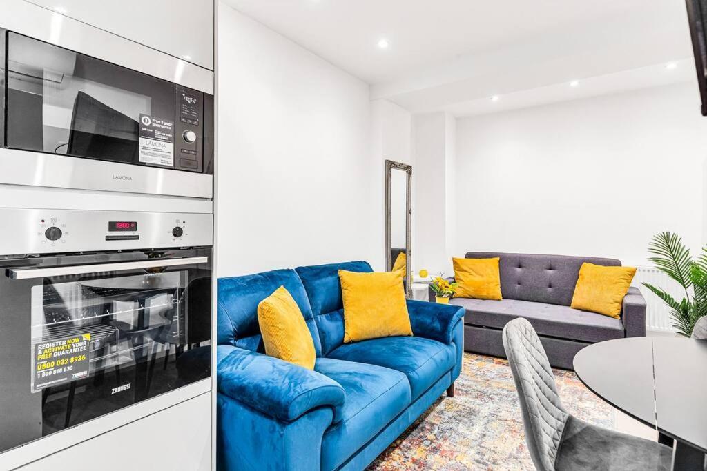 Luxstay Holland Park Apartment With Ac London Bagian luar foto